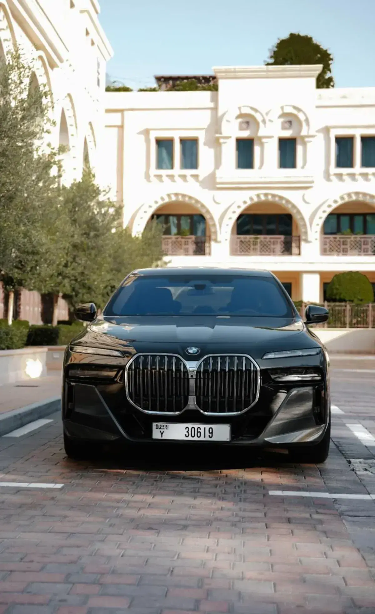 BMW 7-Series 735i available through primerentalcar.com